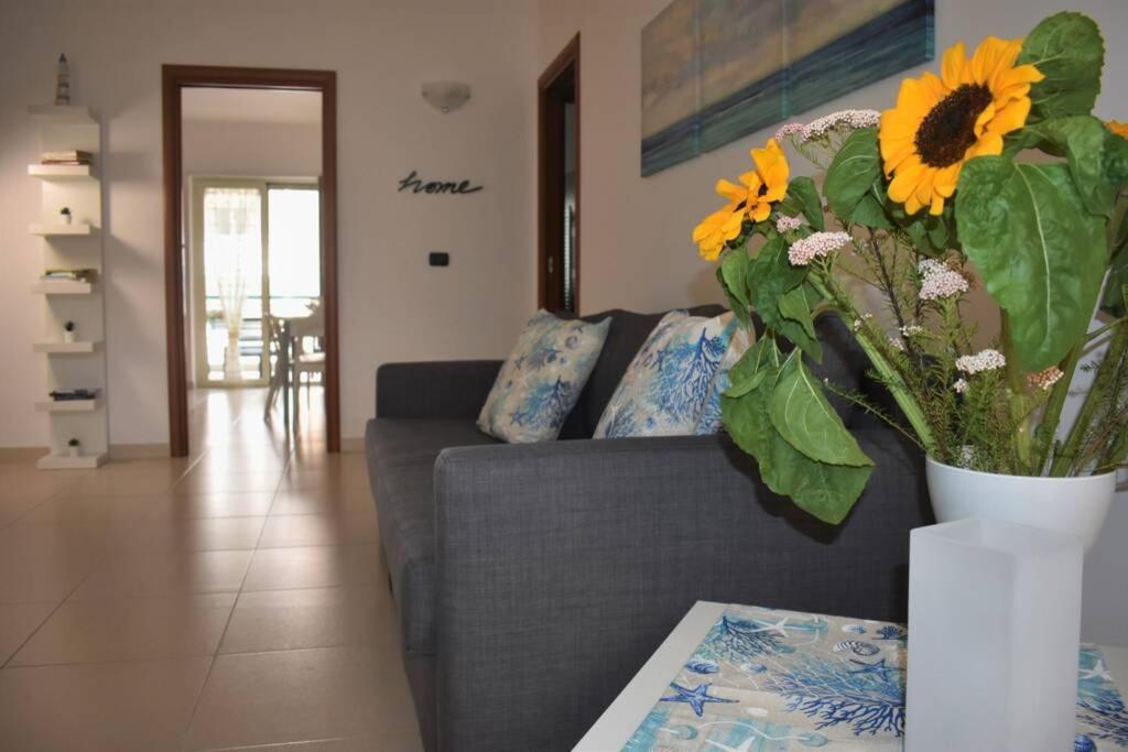 Donna Teresa Accomodation - Holiday House 모노폴리 외부 사진